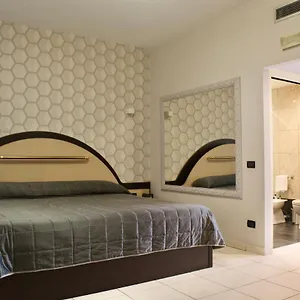 hotel-motel-autosole-2.it-lombardy.com/